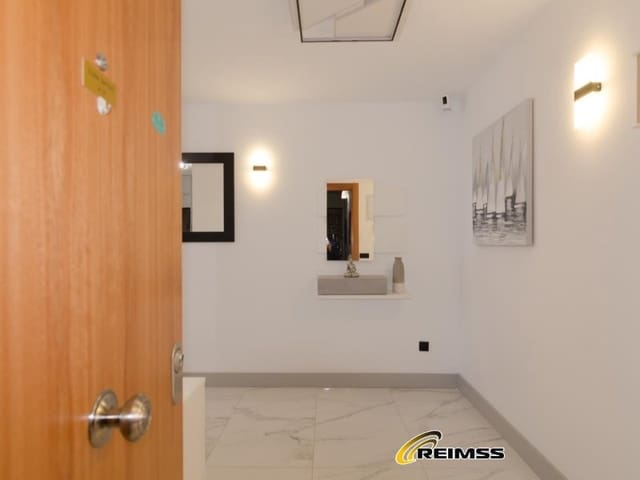 2 soveværelse Lejlighed til salg i Fenals, Lloret de Mar - € 260.000 (Ref: 9322567)