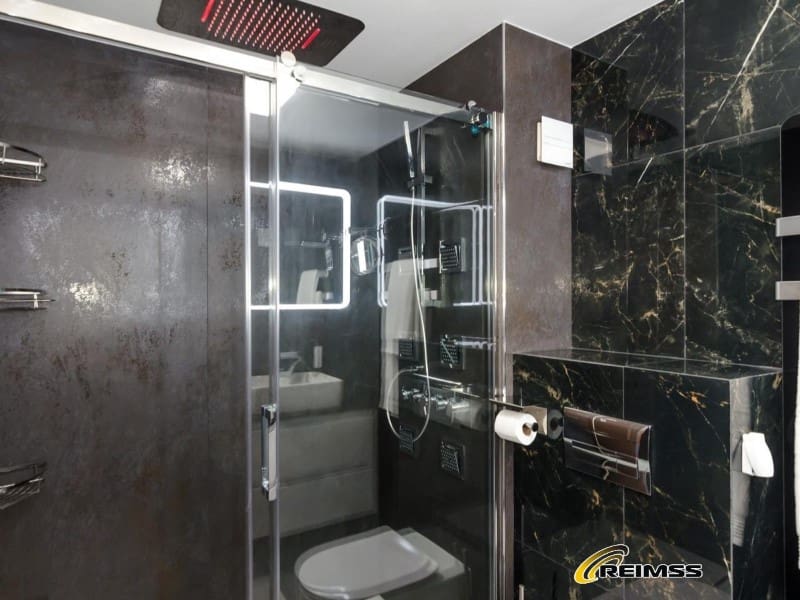 2 bedroom Flat for sale in Lloret de Mar - € 260,000 (Ref: 9322567)