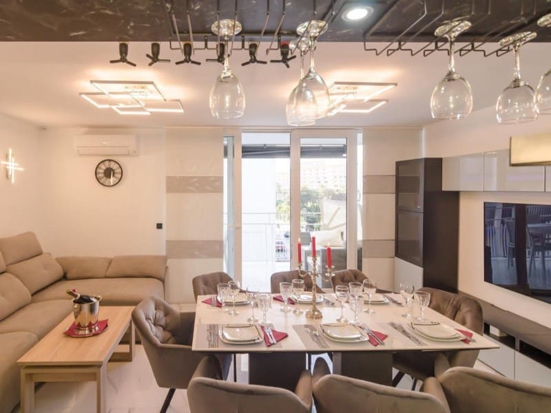 2 bedroom Flat for sale in Lloret de Mar - € 260,000 (Ref: 9322567)