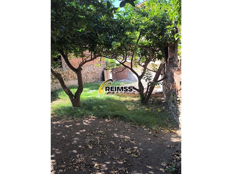 Undeveloped Land for sale in Pineda de Mar - € 84,000 (Ref: 9378971)