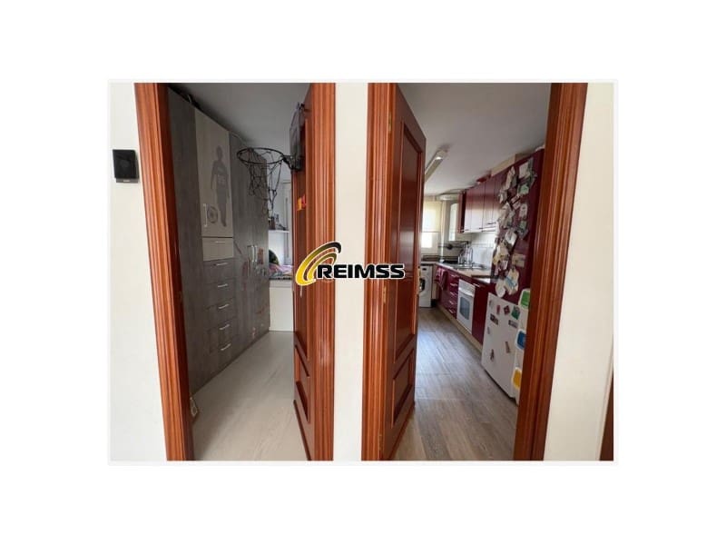 3 makuuhuone Asunto myytävänä paikassa Tossa de Mar mukana 
autotalli - 250 000 € (Ref: 9388182)