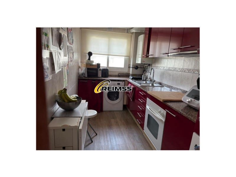 3 makuuhuone Asunto myytävänä paikassa Tossa de Mar mukana 
autotalli - 250 000 € (Ref: 9388182)