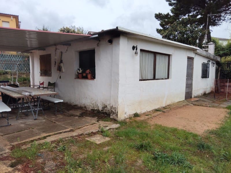 2 bedroom Villa for sale in Tordera - € 170,000 (Ref: 9396535)