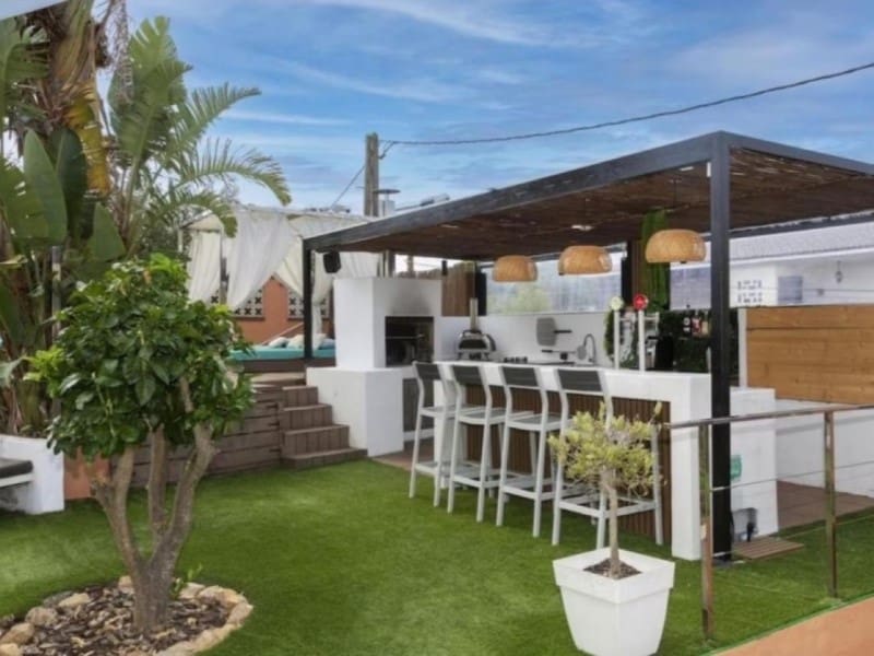 5 soveværelse Villa til salg i Lloret de Mar med garage - € 647.000 (Ref: 9422368)