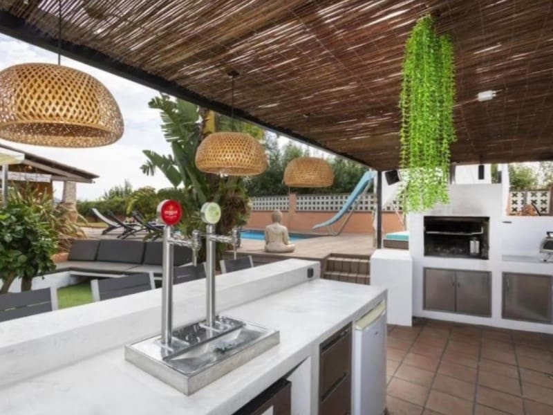 5 soveværelse Villa til salg i Lloret de Mar med garage - € 647.000 (Ref: 9422368)