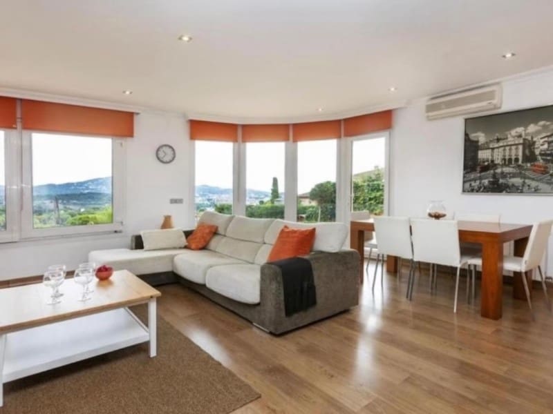 5 soveværelse Villa til salg i Lloret de Mar med garage - € 647.000 (Ref: 9422368)