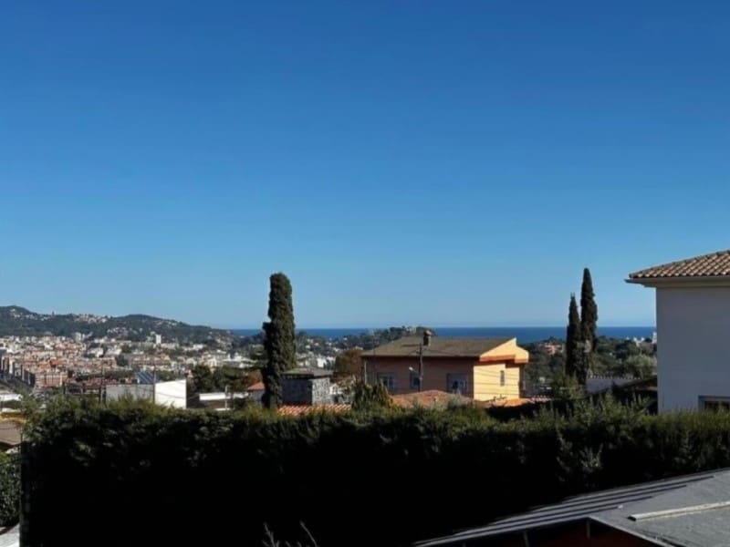 5 soveværelse Villa til salg i Lloret de Mar med garage - € 647.000 (Ref: 9422368)