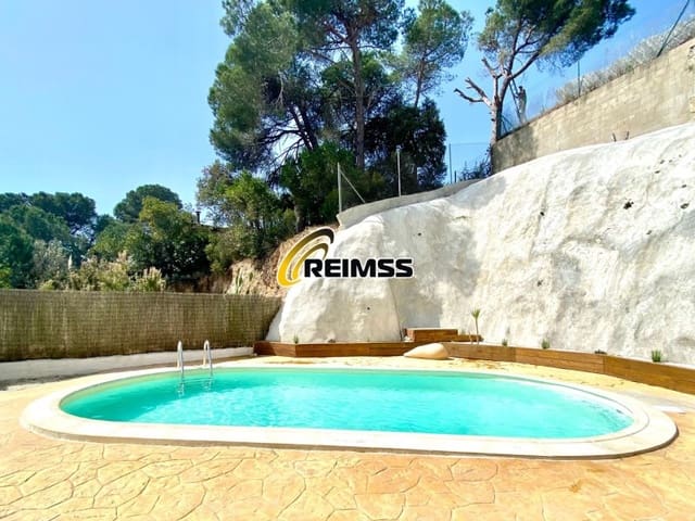 3 sovrum Villa till salu i Aiguaviva Parc, Vidreres - 409 500 € (Ref: 9474954)