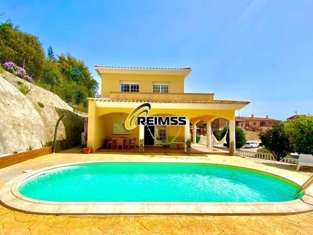 3 sypialnia Willa na sprzedaż w Aiguaviva Parc, Vidreres z basenem - 400 000 € (Ref: 9474954)
