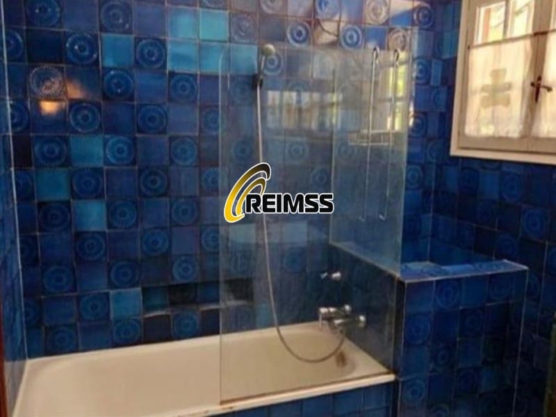 4 bedroom Villa for sale in Lloret de Mar with garage - € 787,500 (Ref: 9476095)