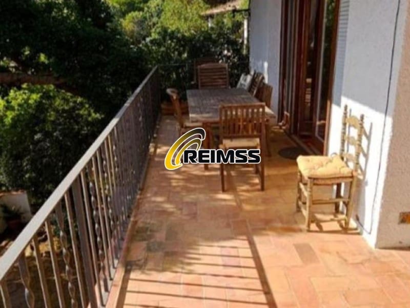 4 quarto Moradia para venda em Lloret de Mar com piscina garagem - 735 000 € (Ref: 9476095)