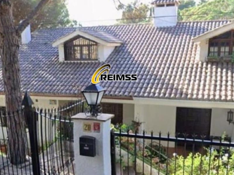 4 quarto Moradia para venda em Lloret de Mar com piscina garagem - 735 000 € (Ref: 9476095)