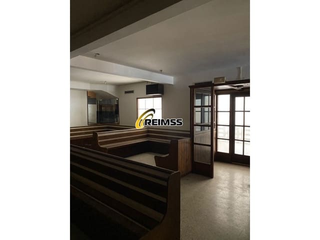 Chalet de 4 habitaciones en Tossa de Mar en venta con garaje - 900.000 € (Ref: 9476096)