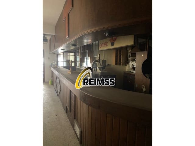 Chalet de 4 habitaciones en Tossa de Mar en venta con garaje - 900.000 € (Ref: 9476096)