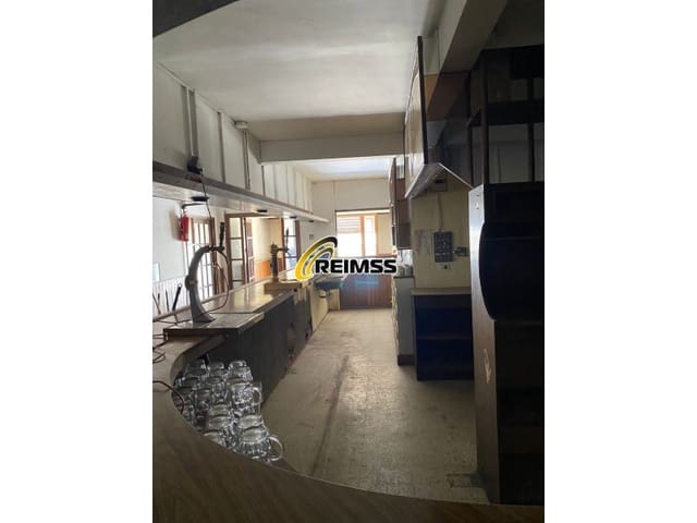 Chalet de 4 habitaciones en Tossa de Mar en venta con garaje - 900.000 € (Ref: 9476096)