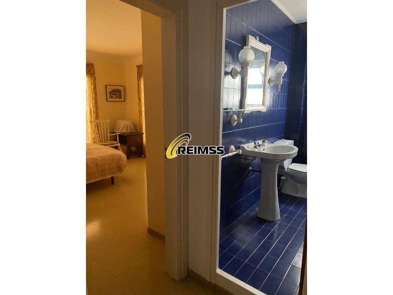 Chalet de 4 habitaciones en Tossa de Mar en venta con garaje - 900.000 € (Ref: 9476096)