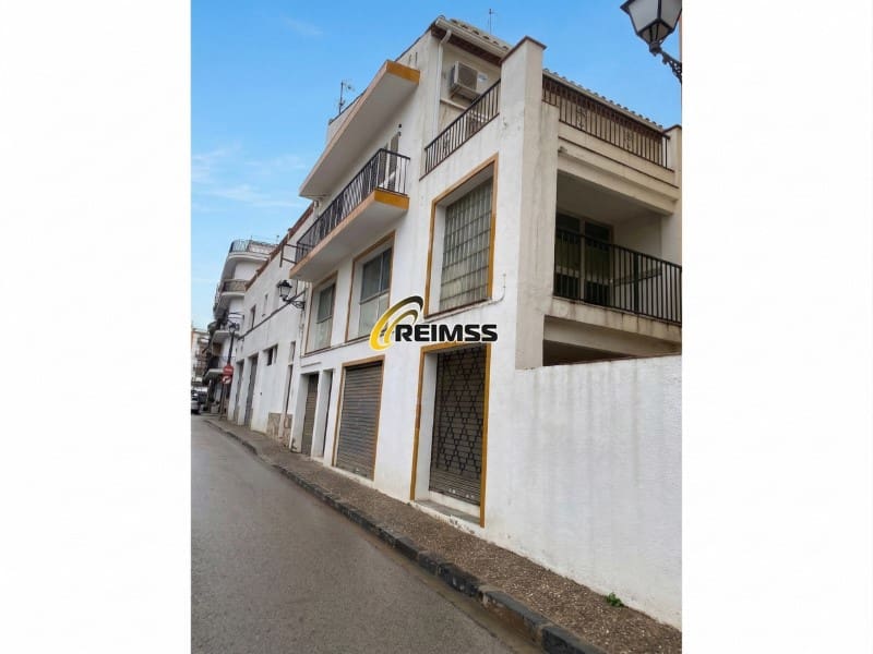 4 sypialnia Willa na sprzedaż w Tossa de Mar z garażem - 900 000 € (Ref: 9476096)