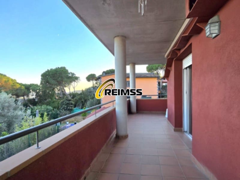 4 bedroom Villa for sale in Tordera with garage - € 375,000 (Ref: 9476097)