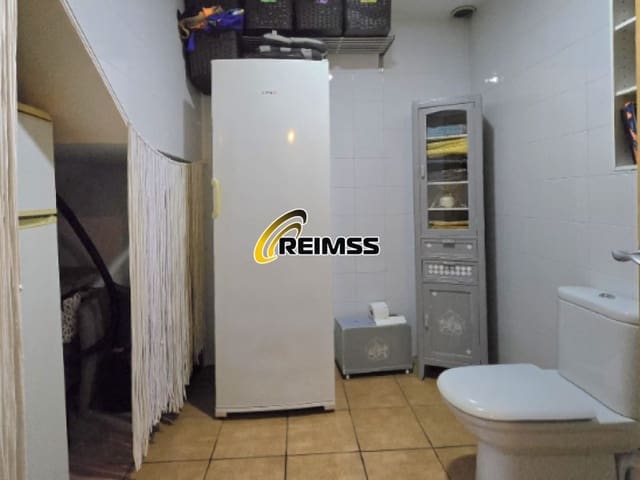 4 bedroom Villa for sale in Tordera with garage - € 375,000 (Ref: 9476097)