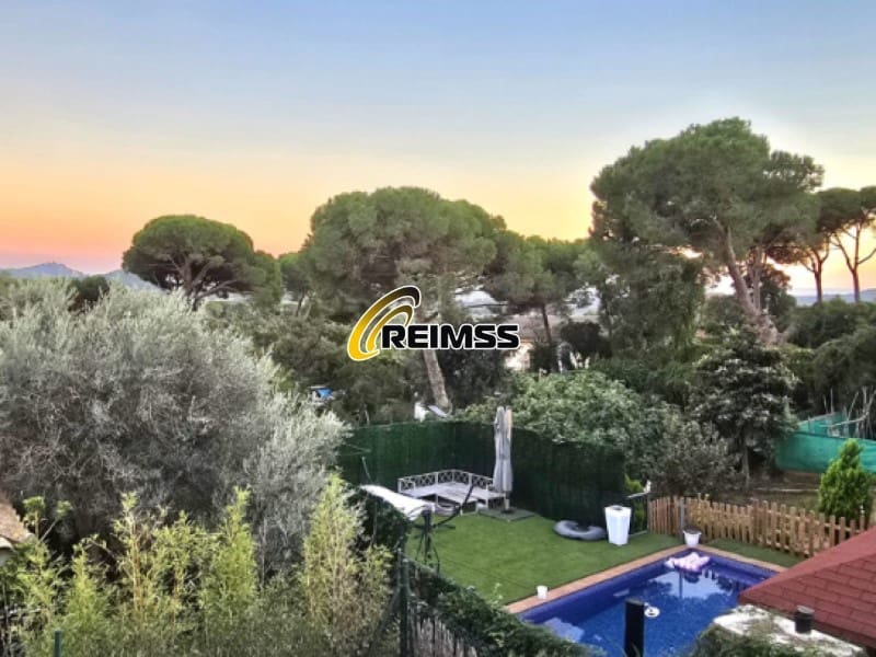 4 bedroom Villa for sale in Tordera with garage - € 375,000 (Ref: 9476097)