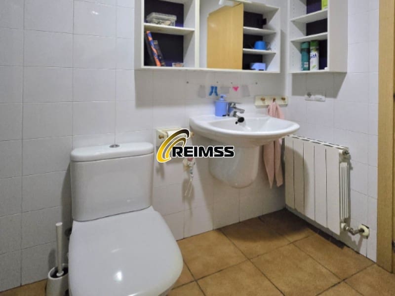 4 bedroom Villa for sale in Tordera with garage - € 375,000 (Ref: 9476097)