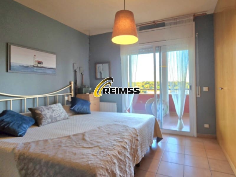 4 bedroom Villa for sale in Tordera with garage - € 375,000 (Ref: 9476097)