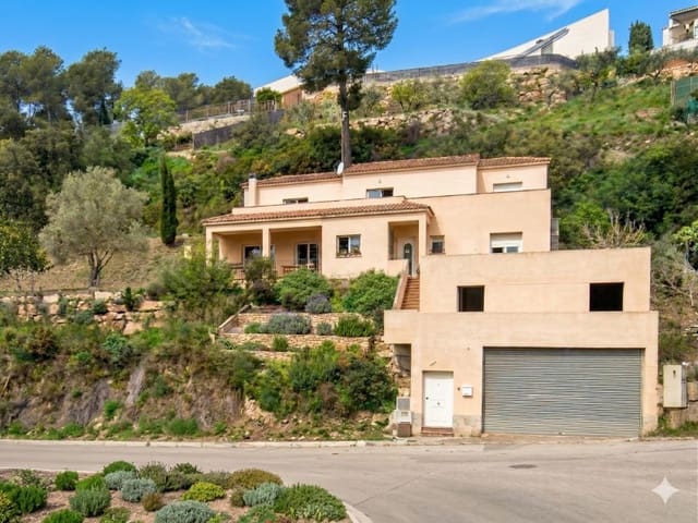 4 camera da letto Villa in vendita in Santa Susanna con garage - 346.500 € (Rif: 9498999)