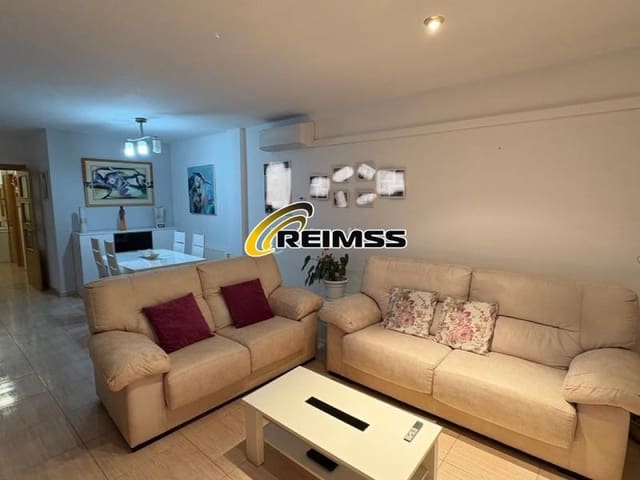 Piso de 3 habitaciones en Tossa de Mar en venta - 325.500 € (Ref: 9499000)