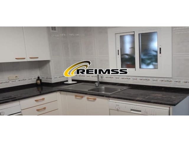 Piso de 3 habitaciones en Tossa de Mar en venta - 325.500 € (Ref: 9499000)