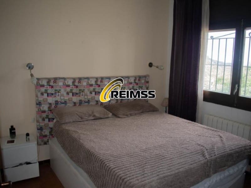 3 soverom Villa til salgs i Santa Cristina d'Aro - € 315 000 (Ref: 9499002)