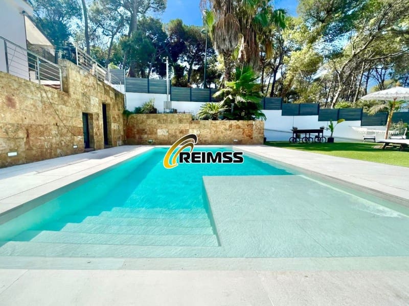 5 camera da letto Villa in vendita in Blanes con piscina garage - 794.000 € (Rif: 9639473)
