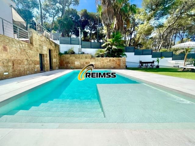 5 soveværelse Villa til salg i Blanes med swimmingpool garage - € 794.000 (Ref: 9639473)