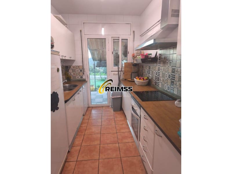 6 sypialnia Willa na sprzedaż w Tordera z garażem - 399 000 € (Ref: 9639474)