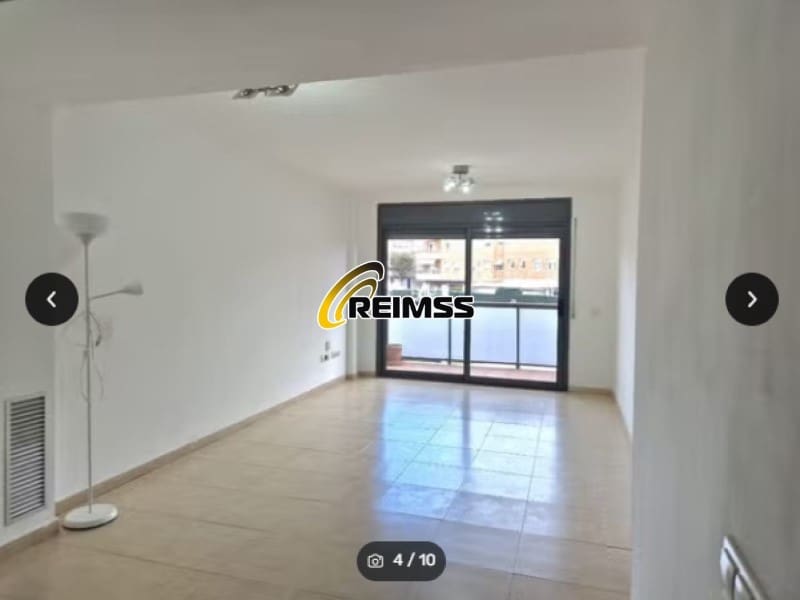 Piso de 2 habitaciones en Lloret de Mar en venta - 262.500 € (Ref: 9639475)