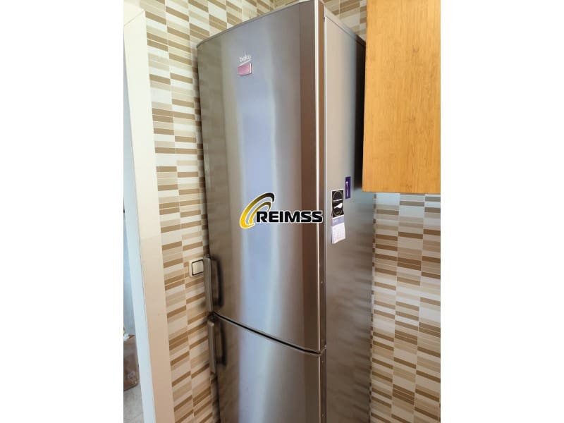 2 bedroom Villa for sale in Llagostera with garage - € 294,000 (Ref: 9639476)