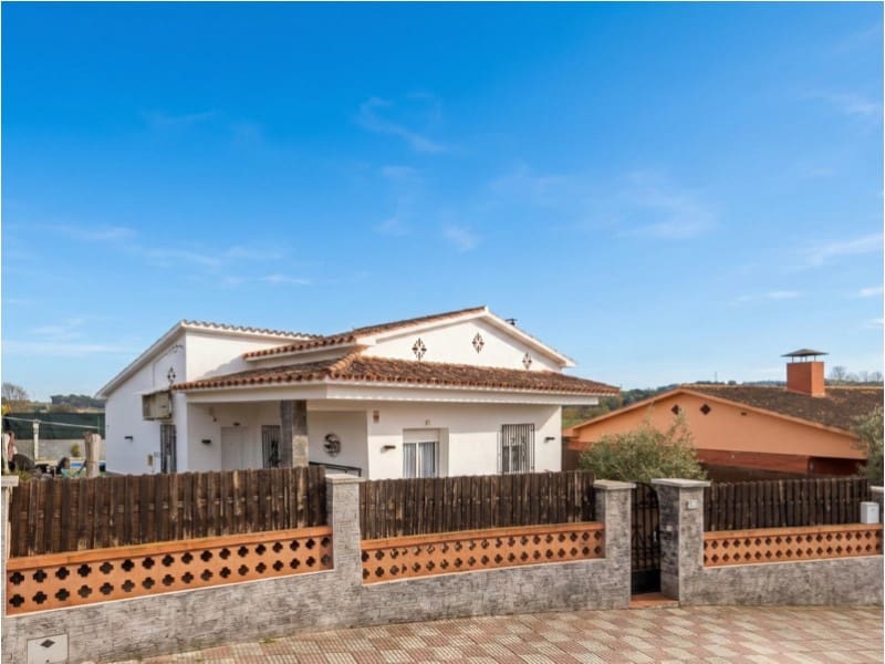 3 chambre Villa/Maison à vendre à Macanet de la Selva avec garage - 260 000 € (Ref: 9659214)