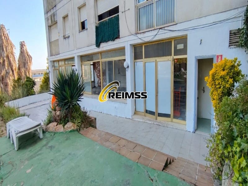 1 bedroom Apartment for sale in Lloret de Mar with pool - € 110,000 (Ref: 9682417)