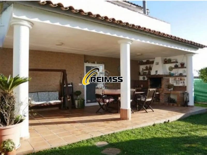 6 chambre Villa/Maison à vendre à Vidreres - 315 000 € (Ref: 9682418)