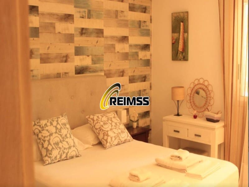 5 makuuhuone Huvila myytävänä paikassa Vidreres - 546 000 € (Ref: 9682419)