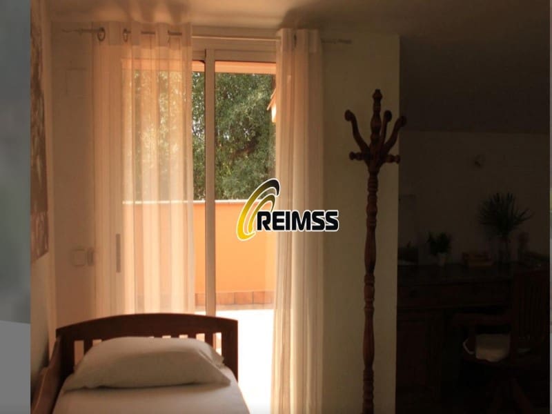 5 bedroom Villa for sale in Vidreres with pool garage - € 546,000 (Ref: 9682419)