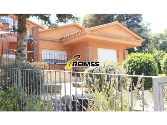 5 soveværelse Villa til salg i El Mas Flassià, Vidreres med swimmingpool garage - € 546.000 (Ref: 9682419)