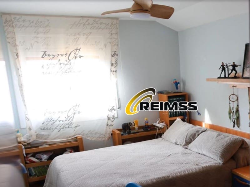 5 makuuhuone Huvila myytävänä paikassa Vidreres mukana 
autotalli - 577 500 € (Ref: 9682420)