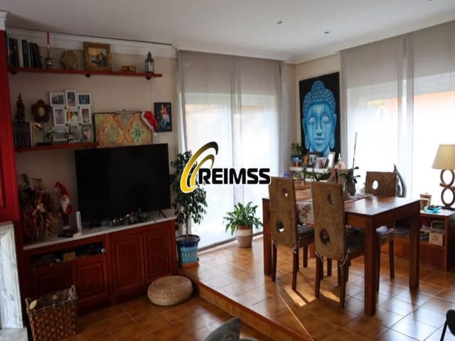 5 quarto Moradia para venda em Vidreres com garagem - 577 500 € (Ref: 9682420)