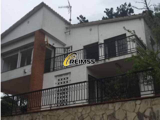 3 sypialnia Willa na sprzedaż w Aiguaviva Parc, Vidreres - 270 500 € (Ref: 9682422)