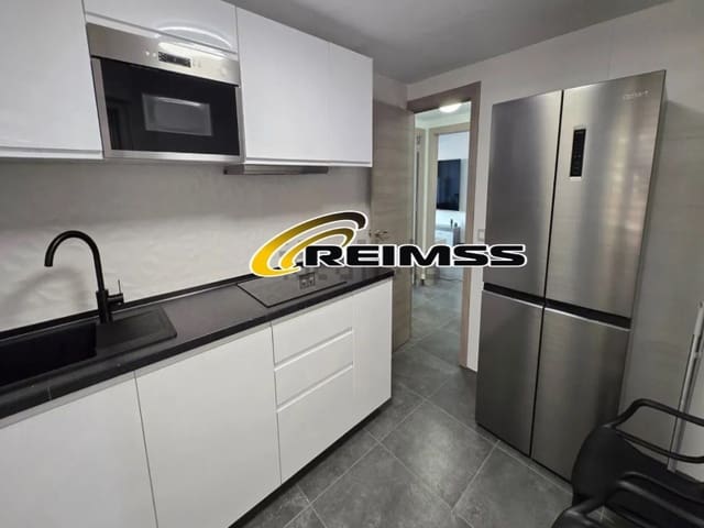 2 makuuhuone Asunto myytävänä paikassa Centre, Lloret de Mar - 650 000 € (Ref: 9682424)