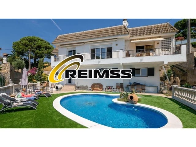 5 sypialnia Willa na sprzedaż w Mas Baell - Can Carbó, Lloret de Mar z basenem garażem - 978 000 € (Ref: 9682425)