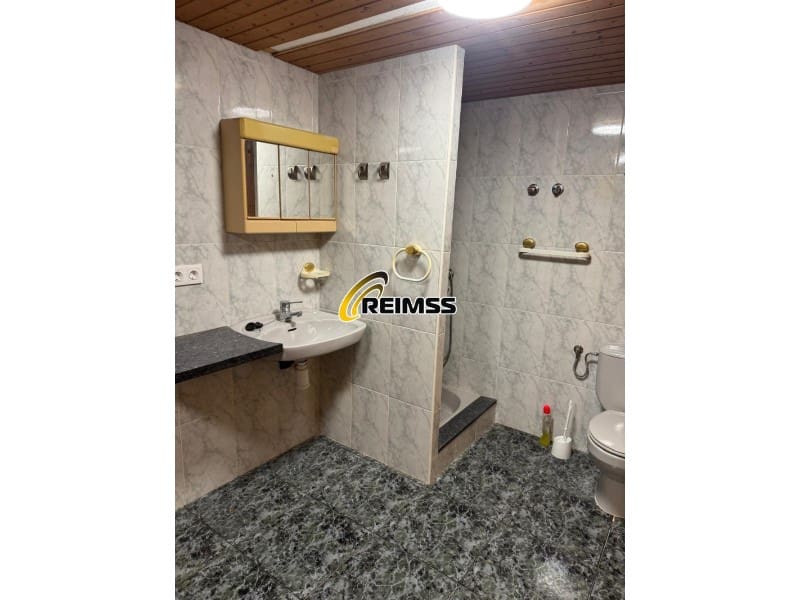 5 bedroom Villa for sale in Lloret de Mar with garage - € 524,000 (Ref: 9794379)