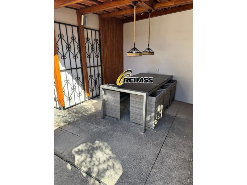 5 soveværelse Villa til salg i Lloret de Mar med swimmingpool garage - € 509.000 (Ref: 9794379)