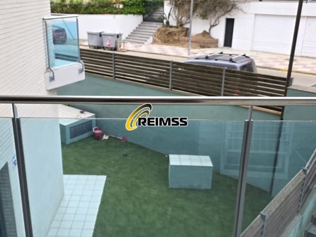 3 camera da letto Appartamento in vendita in Fenals, Lloret de Mar con garage - 299.500 € (Rif: 9817911)