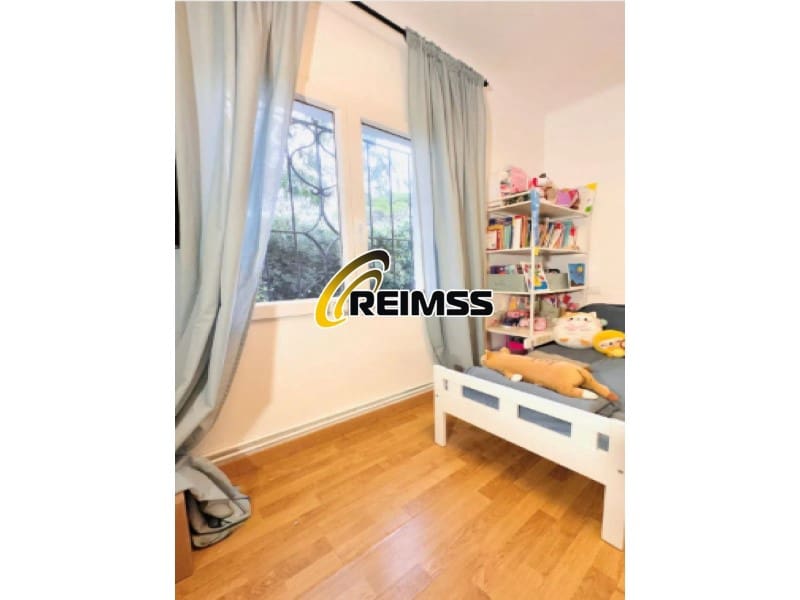 3 bedroom Villa for sale in Santa Cristina d'Aro with garage - € 350,000 (Ref: 9822436)
